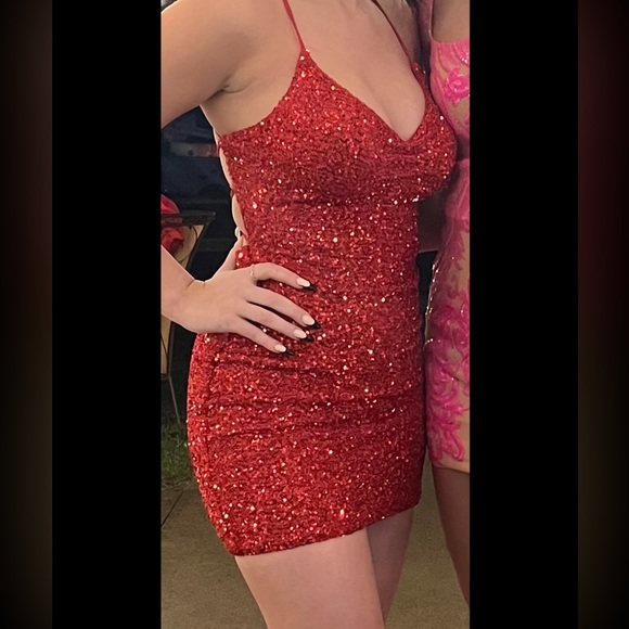 Used like new size 0 La Pemme formal dress - Picture 1 of 3